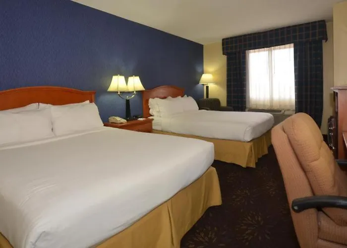 Ramada By Wyndham Santa Fe