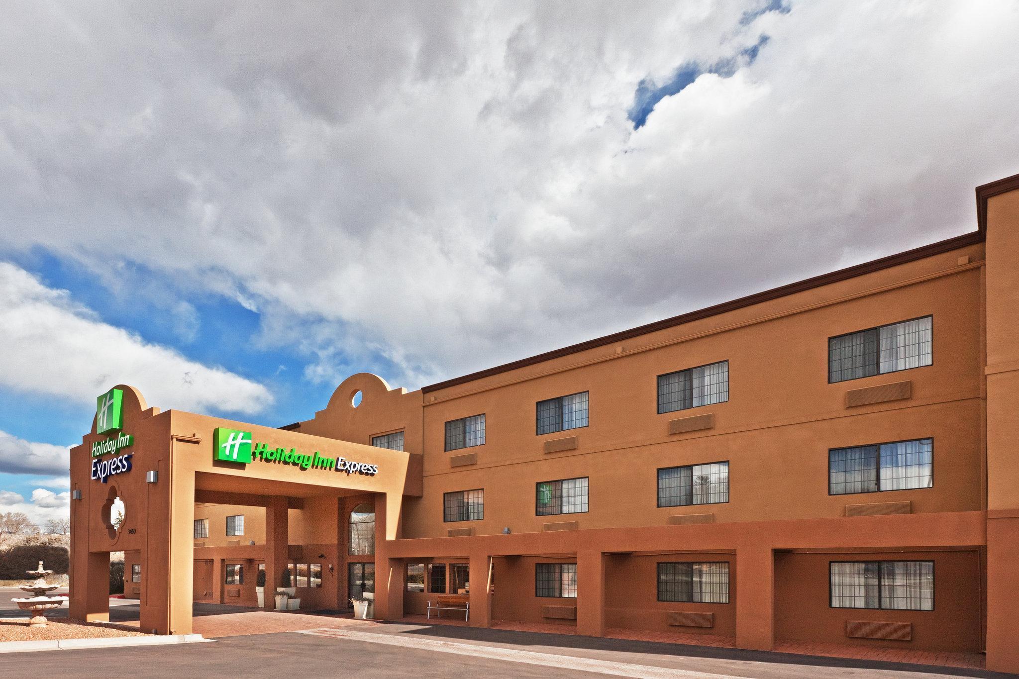 Ramada By Wyndham 3* Santa Fé