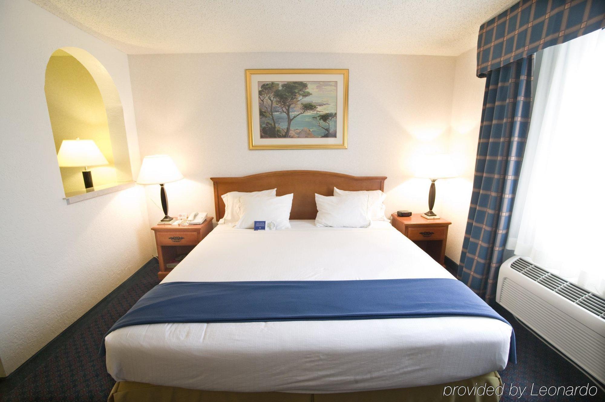 Ramada By Wyndham 3* Santa Fé