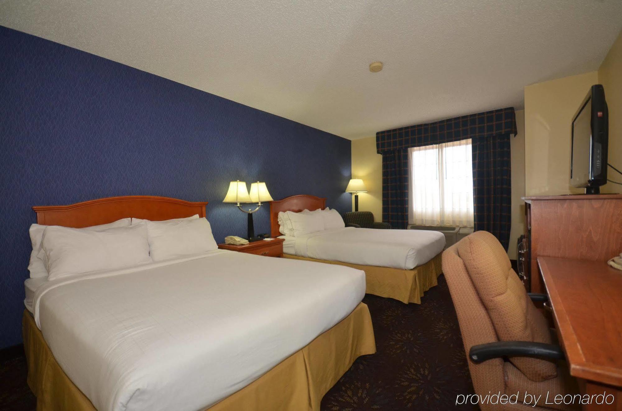 Ramada By Wyndham Hotel 3*
