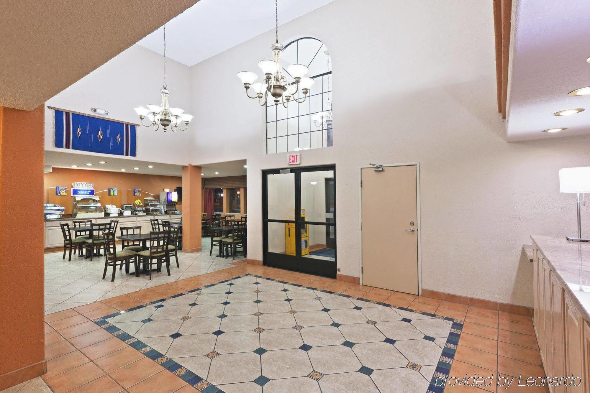 Ramada By Wyndham 3*