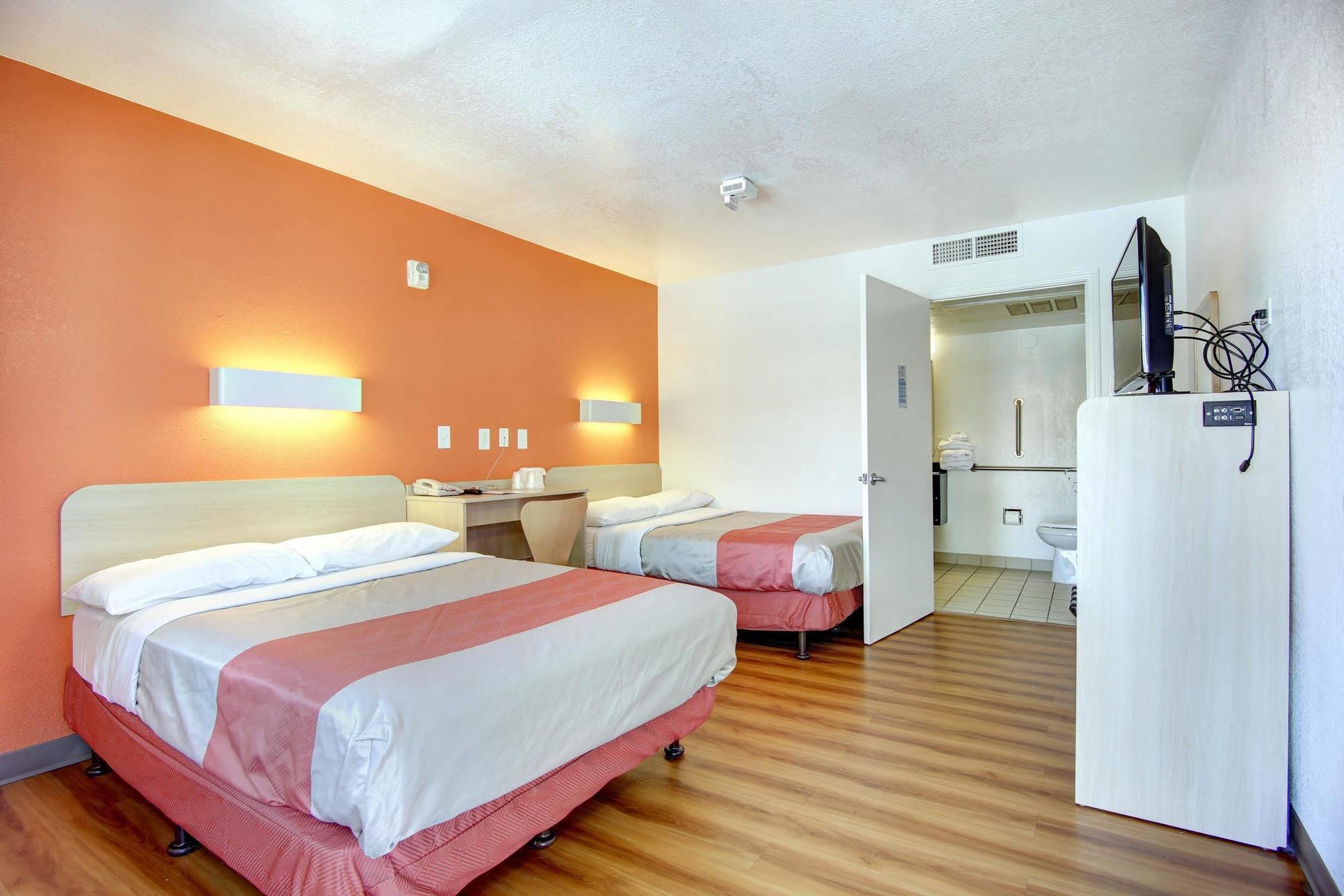 Hotel Ramada By Wyndham Santa Fé