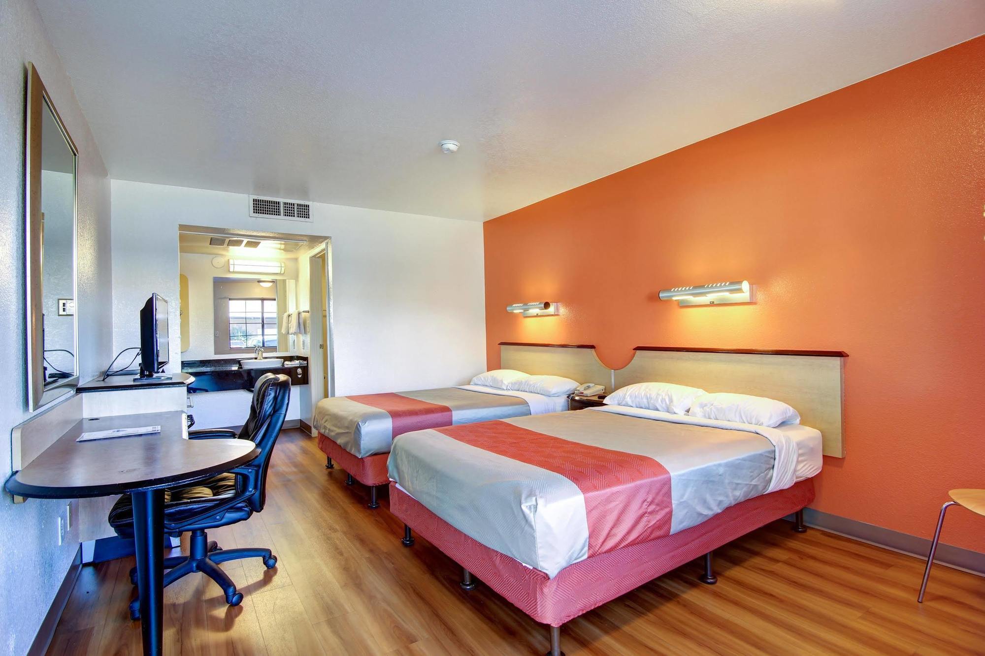 Ramada By Wyndham